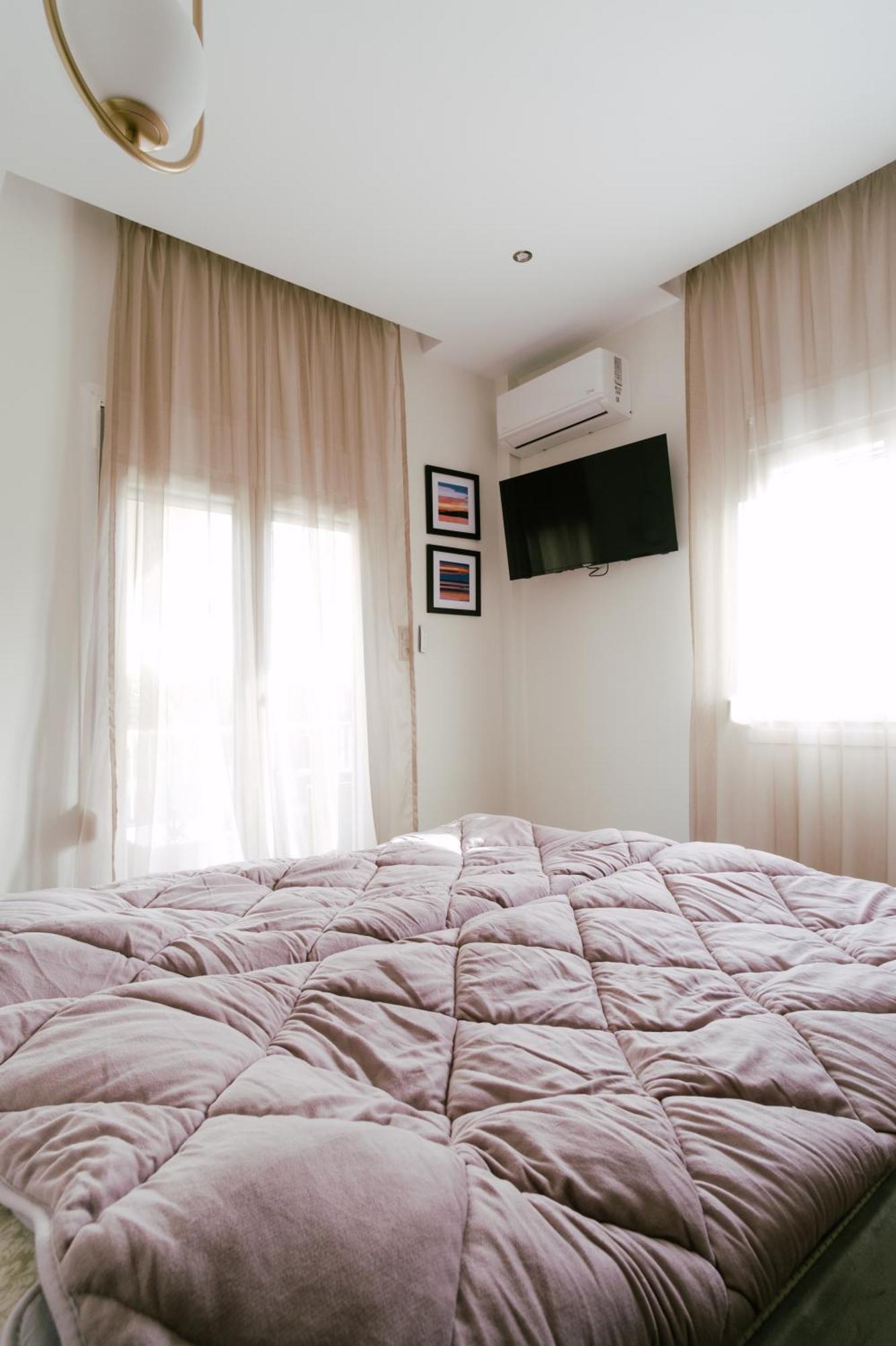 Sea La Vie Apartment